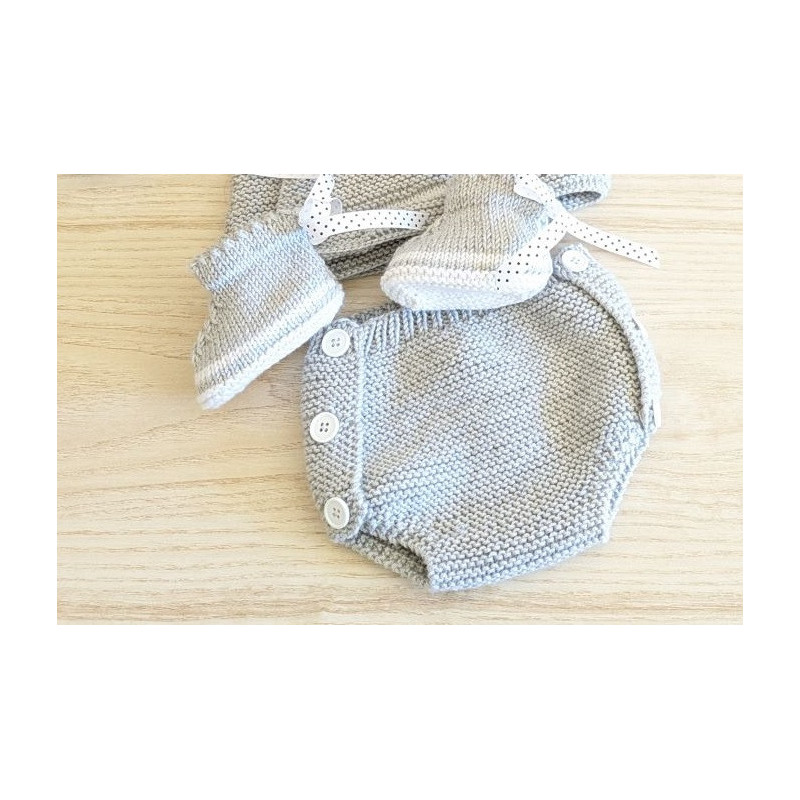 Fiche patron de tricot culotte sur couche bébé