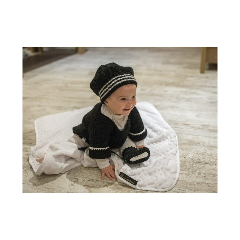Cliché_beret_ tunique_chaussons_tricotés_main_