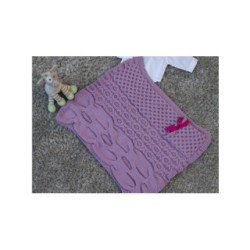 La Couverture Cocoon : Le Nid de Douceur Torsadés pour vos Bébé