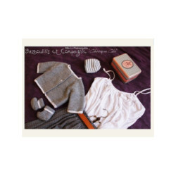 Coffret de Naissance "Classique Chic" : L'Élégance Pratique pour la Maternité