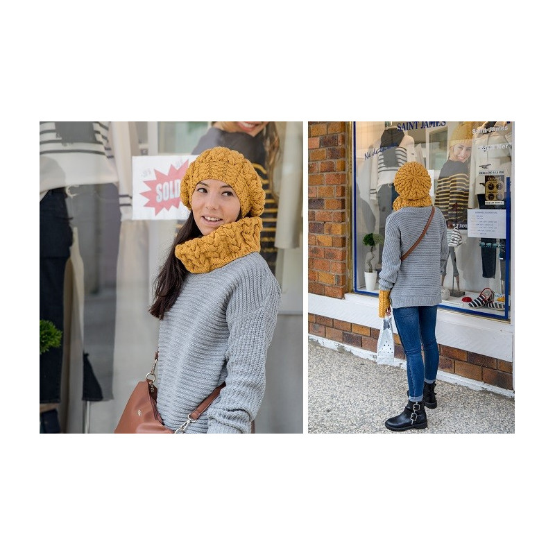 So'Chic un snood et un bonnet en mérinos haut de gamme So'Chic un snood et un bonnet en mérinos haut de gamme