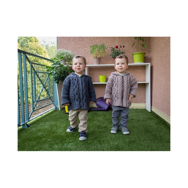 Paletot "Double Je" : Le Style Identique, la Personnalité Unique ! Paletot "Double Je" : Le Style Identique, la Personnalité Unique !